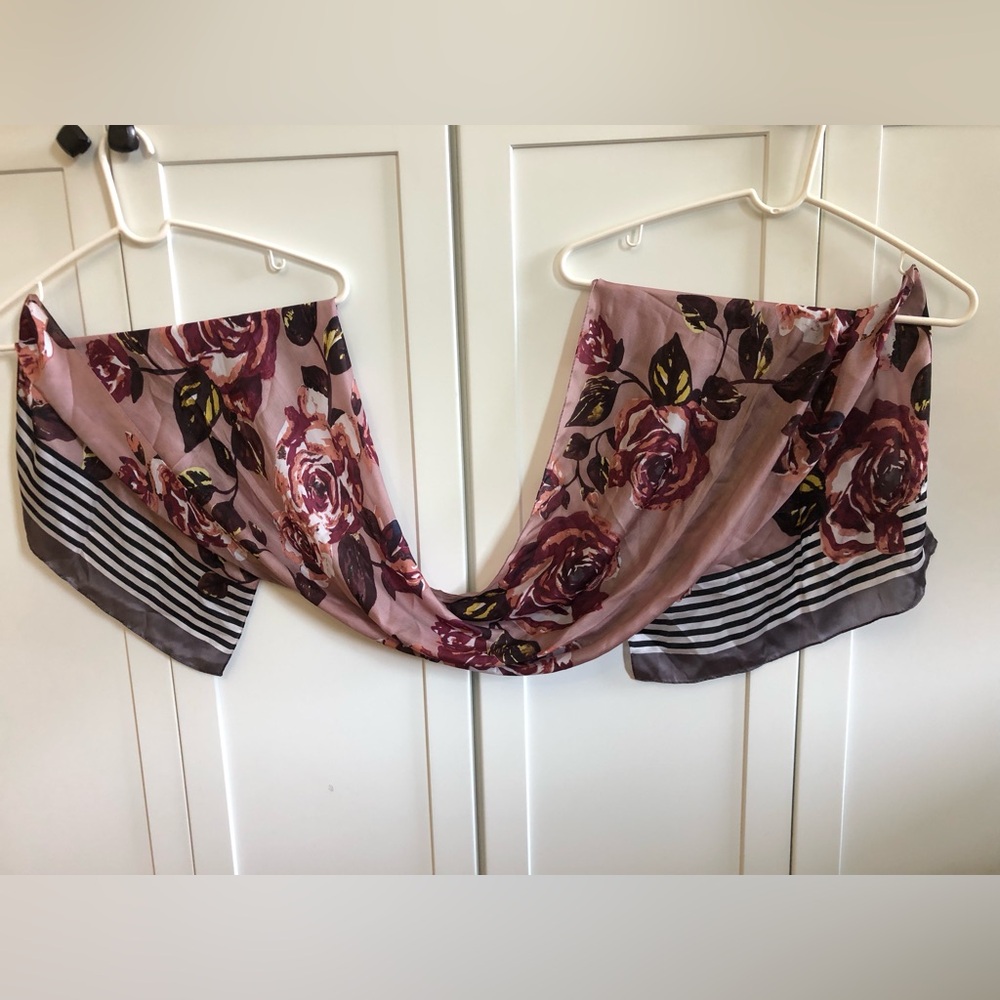 Vince Camuto Floral & Stripe Oblong Scarf 100% silk - Picture 2 of 11